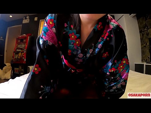 ❤️ Ngoanana e monyane oa cosplay o rata thobalano ho orgasm ka squirt ho pere le blowjob. Ngoanana oa Asia ea nang le malinyane a moriri le matete a matle ka moaparo oa setso oa Majapane ka har'a video ea boits'oaro e bonts'ang ho pholla litho tsa botona kapa botšehali ho li-fuck toys. Sakura 3 OSAKAPORN. ️